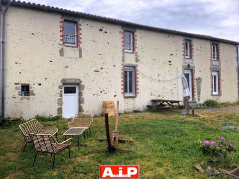 Vente maison 5 pièces Pouzauges 85