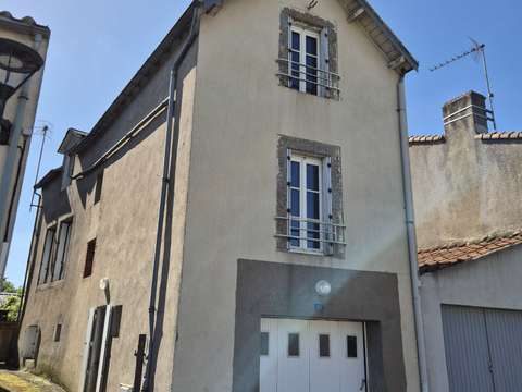 Vente maison 4 pièces Pouzauges 85