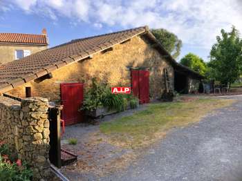 Vente maison 7 pièces Pouzauges 85