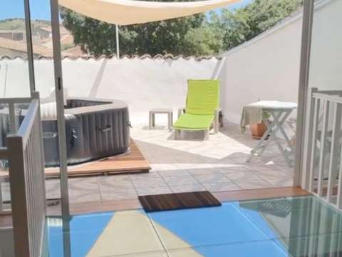 Vente maison 4 pièces Pouzolles 34