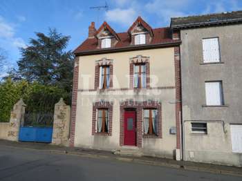 Vente maison 5 pièces Pre-en-Pail 53