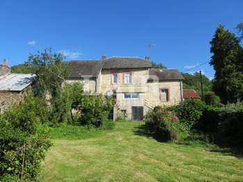 Vente maison 5 pièces Pre-en-Pail 53