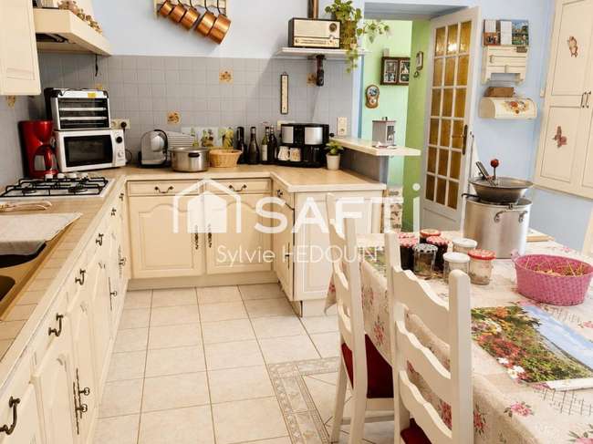 Maison 5 pièces 110 m² · à Pré-en-Pail-Saint-Samson · 110 m² · 179 000 €