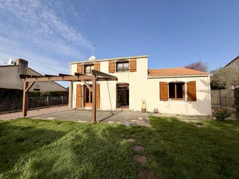 Vente maison 6 pièces Préfailles 44