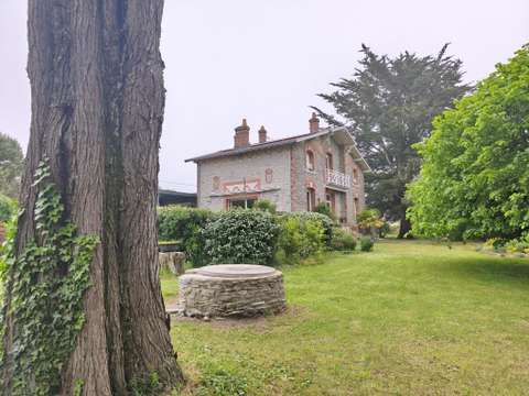 Vente maison 8 pièces Préfailles 44