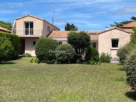Vente maison 6 pièces Préfailles 44