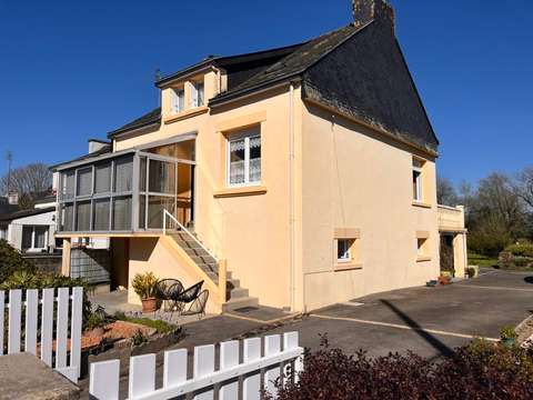 Vente maison 5 pièces Priziac 56