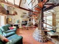 Vente maison 8 pièces
