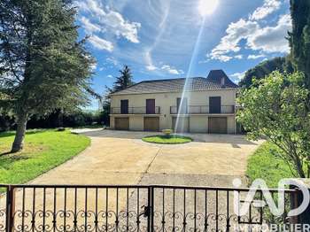 Vente maison 9 pièces Puy-l'Évêque 46