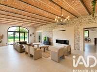 Vente maison 12 pièces
