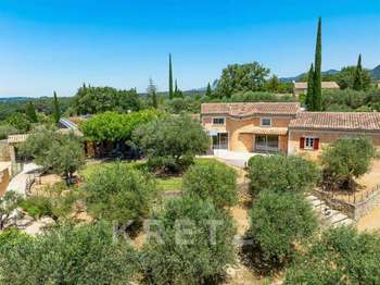 Vente maison 8 pièces Puyméras 84