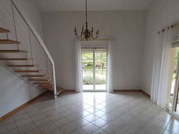 Maison 5 pièces 149 m² · à Puymoyen · 149 m² · 209 000 €