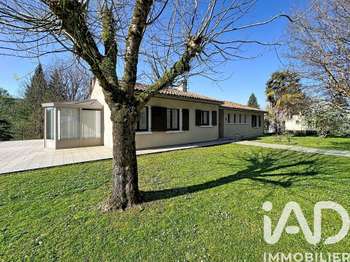 Maison 5 pièces 161 m² · à Puymoyen · 161 m² · 344 000 €