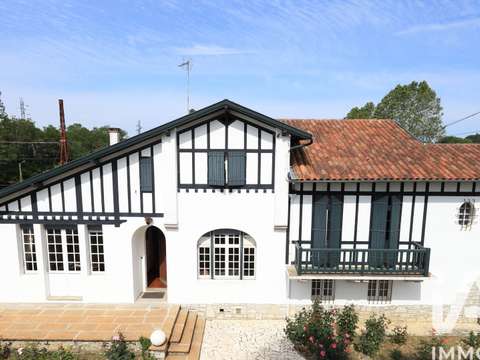 Vente maison 6 pièces Puyoô 64