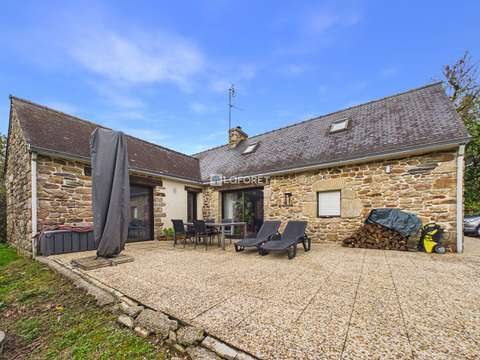 Vente maison 4 pièces Quéménéven 29