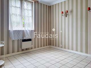 Vente maison 11 pièces