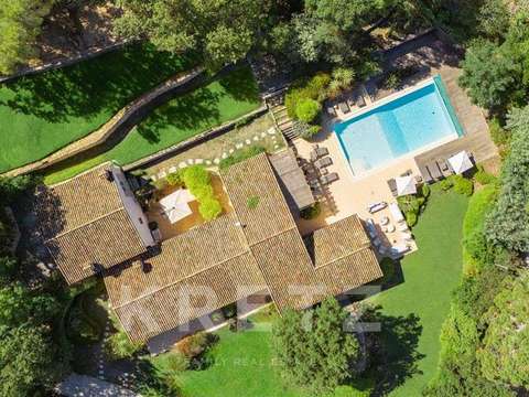 Vente maison 10 pièces Ramatuelle 83