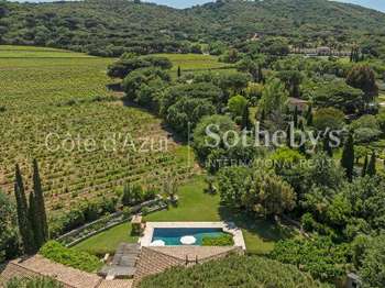 Maison 9 pièces 210 m² · à Ramatuelle · 210 m² · 4 700 000 €