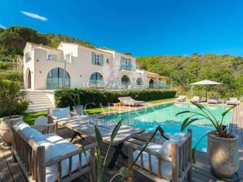 Maison 12 pièces 650 m² · à Ramatuelle · 650 m² · 19 800 000 €