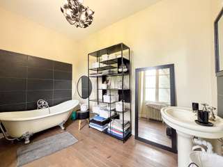 Vente maison 12 pièces