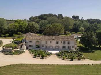 Vente Maison 8 chambresRaphele-les-arles