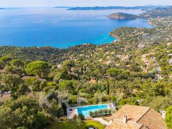 Vente Maison 4 chambresRayol-Canadel-sur-Mer