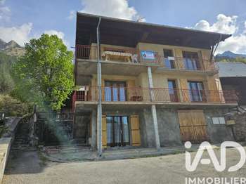Vente maison 9 pièces Réallon 05