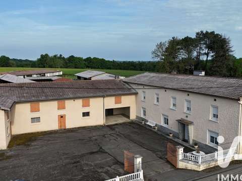 Vente maison 8 pièces Recurt 65