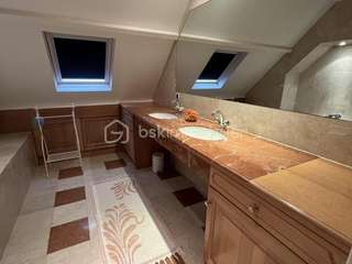 Vente maison 9 pièces