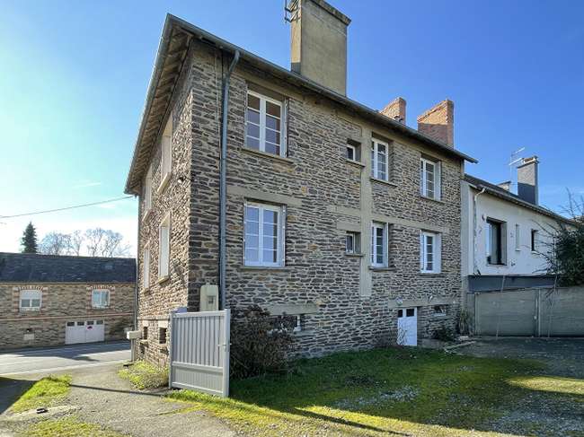 Maison 10 pièces 190 m² · à Rennes · 190 m² · 551 200 €