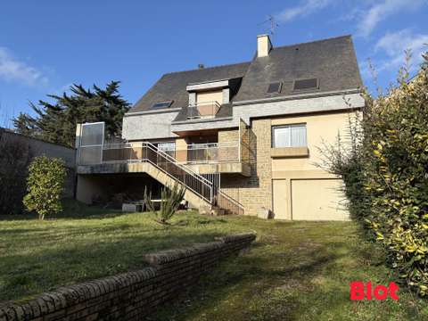Vente maison 11 pièces Rennes Jeanne D'arc 35