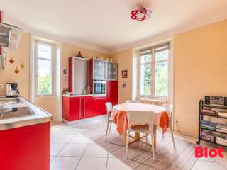 Vente maison 9 pièces Vente maison 9 pièces