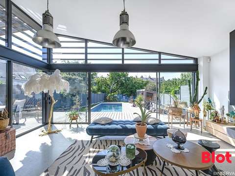 Vente maison 8 pièces