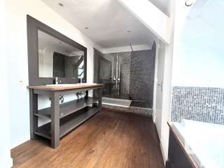 Vente maison 13 pièces