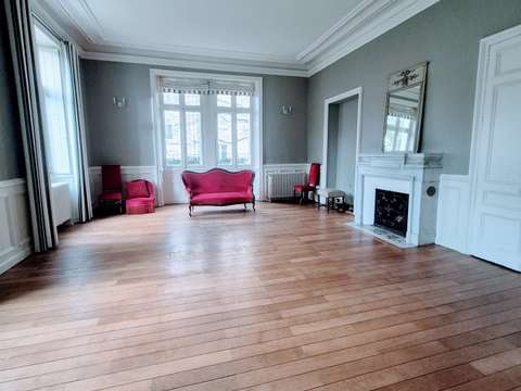 Vente maison 13 pièces