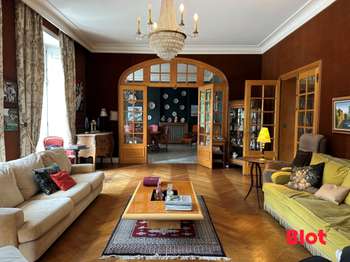 Vente maison 8 pièces