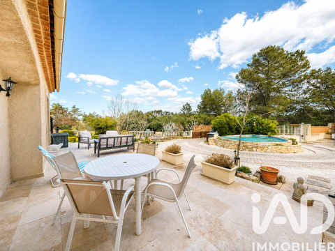 Vente maison 5 pièces Rians 83