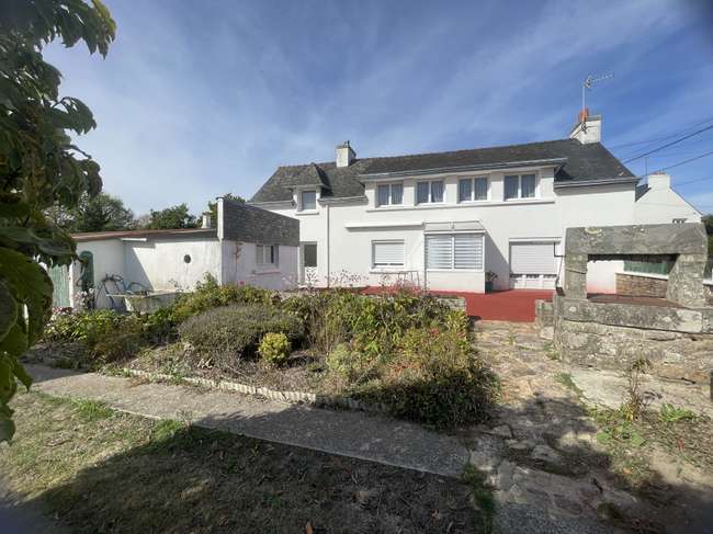 Maison 6 pièces 139 m² · à Riec-sur-Bélon · 139 m² · 210 000 €