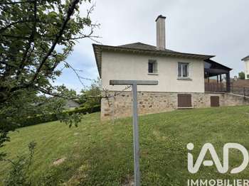 Vente maison 5 pièces Rieupeyroux 12