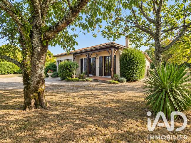 Maison 4 pièces 101 m² · à Rions · 101 m² · 243 000 €
