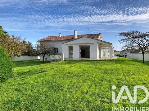 Vente maison 9 pièces Rivedoux-Plage 17
