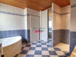Vente maison 8 pièces