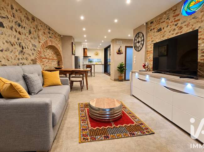 Maison 17 pièces 442 m² · à Rivesaltes · 442 m² · 800 000 €