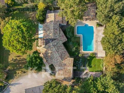 Vente maison 5 pièces Robion 84