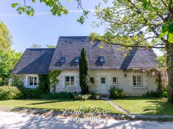 Maison 9 pièces 211 m² · à Rochecorbon · 211 m² · 790 000 €