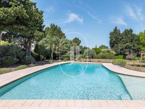 Vente maison 8 pièces Rochefort-du-Gard 30