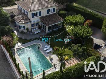 Vente maison 8 pièces Rochefort-du-Gard 30
