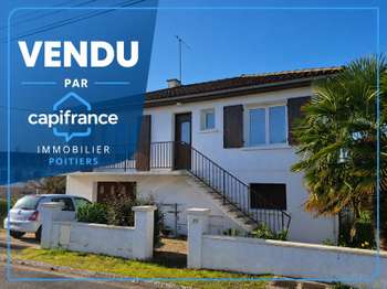Vente maison 4 pièces Roches-Prémarie-Andillé 86