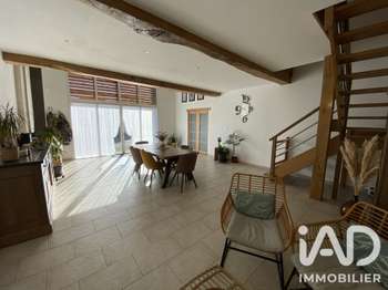 Vente maison 8 pièces