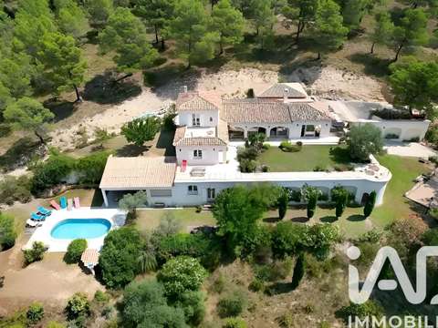 Vente maison 10 pièces Rognes 13